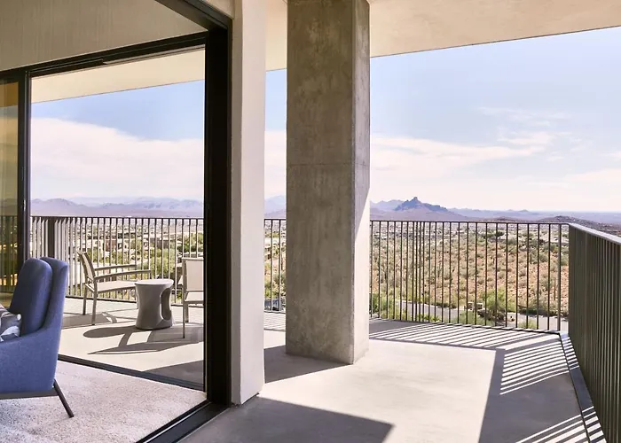 Adero Scottsdale Resort, Autograph Collection 4*